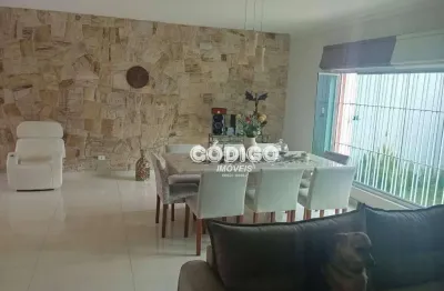 Casa terrea com 3 quartos sendo 1 suite 2 vagas com piscina à venda, 430 metros vila augusta guarulhos sp