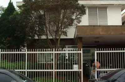 Casa com 4 quartos à venda na Rua Araxás, 69, Jardim da Saude, São Paulo