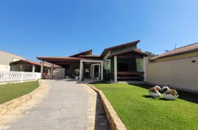 Casa à venda | jardim santo afonso | prainha | piscina | quintal amplo | churrasqueira | piracaia |
