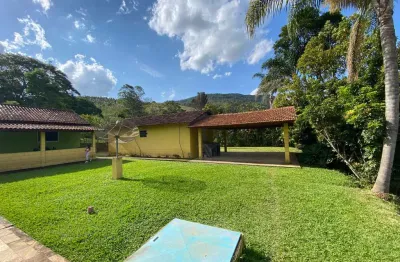 Sitio a venda no bairro do pião em piracaia - sp - terreno com 2.600 m2 e duas casas.