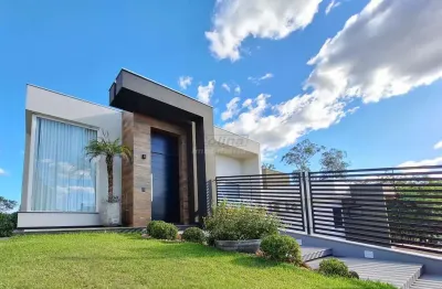 Casa de alto padrão à venda no bosque da figueira – pareci novo/rs