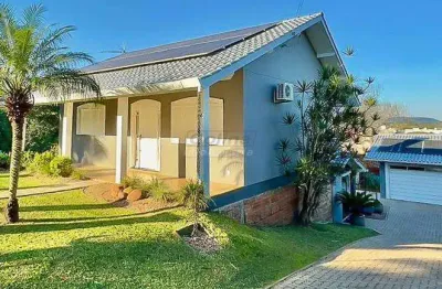 Casa com 3 quartos à venda no Centro, Montenegro 