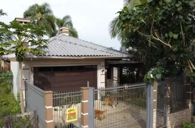Casa com closet e lareira em montenegro - ótima localização no bairro senai