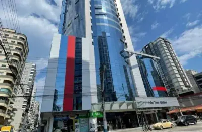 Apartamento com 4 quartos à venda na Avenida Nereu Ramos, 52, Meia Praia, Itapema