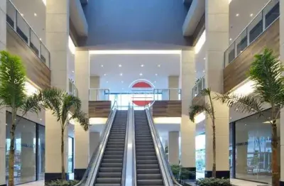 Sala comercial para alugar na Avenida Ayrton Senna da Silva, 1055, Gleba Fazenda Palhano, Londrina