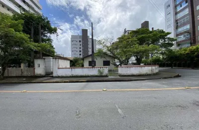 Casa com 3 quartos à venda na rua fernando machado, --, américa, joinville, 124 m2 por r$ 1.900.000