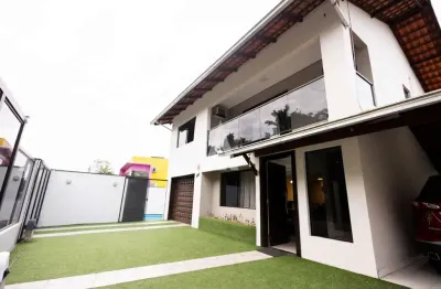 Casa com 3 quartos à venda na rua barra velha, --, floresta, joinville, 200 m2 por r$ 929.000