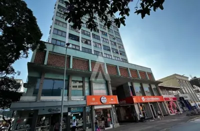 Apartamento com 3 quarto(s) à venda no bairro Centro em Joinville, por R$ 350.000.00.