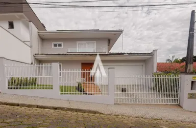 Casa com 3 quartos à venda na rua otto frederico guilherme brietzig, --, bom retiro, joinville, 210 m2 por r$ 1.190.000