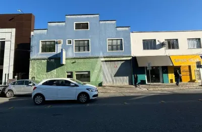 Prédio Comercial à venda no bairro Bucarein em Joinville, por R$ 1.500.000.00.