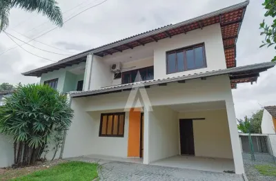 Casa com 3 quartos à venda na joao antonio schadeck, --, costa e silva, joinville, 131 m2 por r$ 750.000
