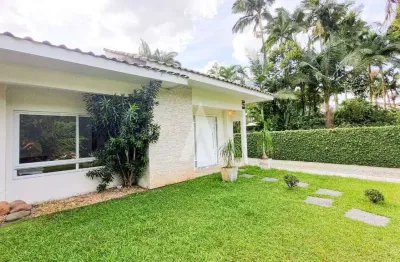 Casa em condomínio fechado com 3 quartos à venda na de lion, --, saguaçu, joinville, 215 m2 por r$ 1.500.000