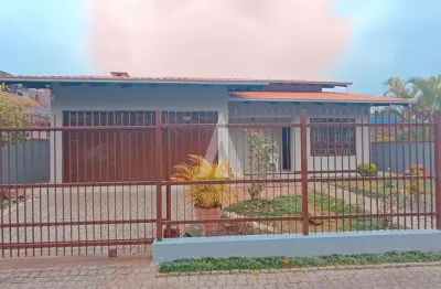 Casa com 3 quartos à venda na rua herval do oeste, --, saguaçu, joinville, 177 m2 por r$ 1.200.000