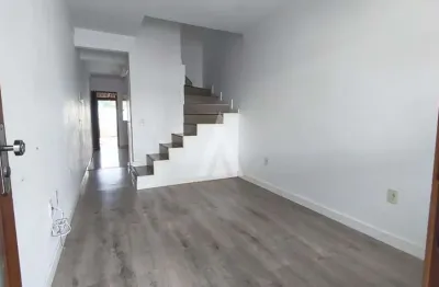 Casa com 2 quartos à venda na rua luisa deranholi koschnik, --, aventureiro, joinville, 61 m2 por r$ 300.000
