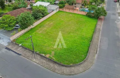 Terreno à venda no bairro glória em joinville, por r$ 1.300.000.00.