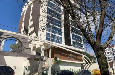 Apartamento com 3 suíte(s) à venda no bairro america em joinville, de r$ 900.000.00 por r$ 850.00,00.