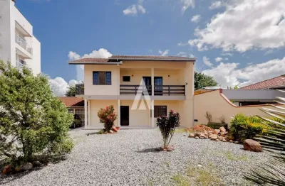 Casa com 1 suíte e 2 quartos à venda no bairro iririú em joinville-sc por r$1.380.000,00.