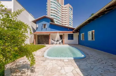 Casa comercial à venda no Atiradores, Joinville 