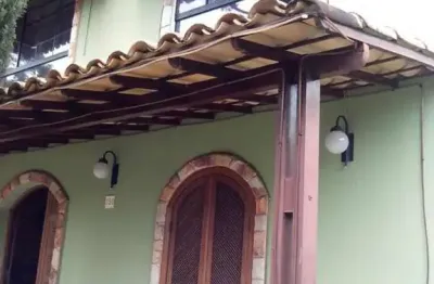 Casa com 5 quartos à venda na feliciano negrão, 350, santa rosa, belo horizonte por r$ 1.300.000