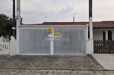 Casa com 3 quartos para alugar na paulo leminsk, 279, ilha do mel, pontal do paraná por r$ 450 por dia