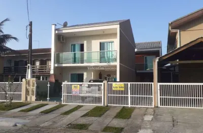 Casa com 3 quartos para alugar na rua arpoador, 174, shangri-lá, pontal do paraná por r$ 650 por dia
