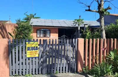 Casa com 2 quartos para alugar na praça de embarque, 212-b, ipanema, pontal do paraná por r$ 350 por dia