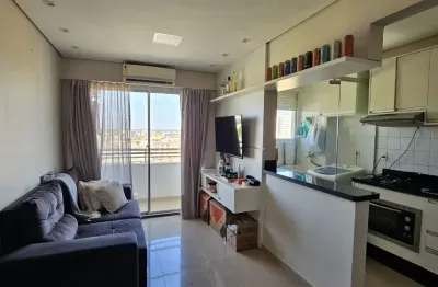 Lindo apartamento com 2 quartos e armários no condomínio piazza de napoli