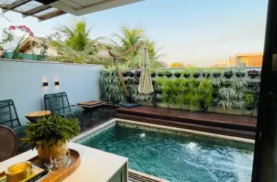 Linda casa em condomínio com piscina para locação - Jardim Itália