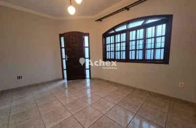 Casa em jardim santa genebra, campinas — 3 quartos, 1 suíte, 220 m² internos