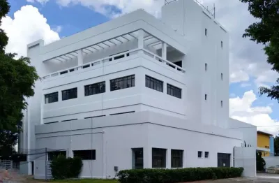 Prédio para alugar na Rua Doutor Edgard Theotonio Santana, 206, Parque Industrial Tomas Edson, São Paulo