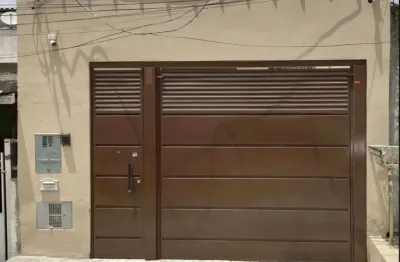 Casa à venda com 102m² 3 dormitórios 1 suíte 3 banheiros 3 vagas