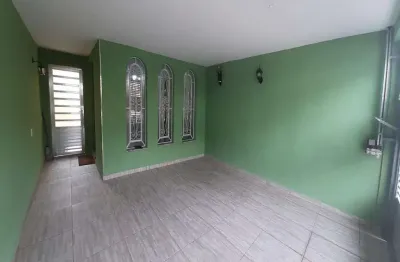 Sobrado à venda no Aricanduva com 150m² 3 dormitórios 1 suíte 4 banheiros 2 vagas