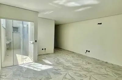 Excelente apartamento com 2 dormrs./2 suites, 2 vagas. Próximo ao Shopping ABC..