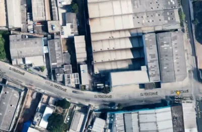 Terreno á venda na Vila Nova Cumbica com 412m² 																			 Terreno com 412m2 com excelente localização