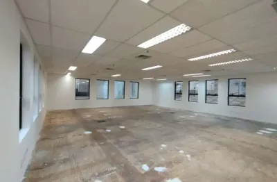 Sala comercial para alugar na Rua Cardeal Arcoverde, 1641, Pinheiros, São Paulo