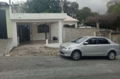 Imperdível oportunidade: Casa à venda em São Paulo-SP, Parque Casa de Pedra, 2 quartos, 1 banheiro, 5 vagas, 102,00 m²