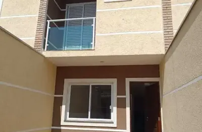 Casa de 3 Dormitórios com Suíte, Varanda e Churrasqueira no Jardim Sabará