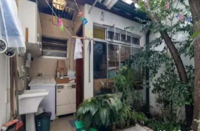 Casa com 3 quartos à venda na Rua Ismael Gomes Braga, 154, Moema, São Paulo