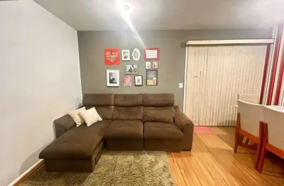 Sobrado à venda no Condomínio Fechado no Horto do Ypê com 119m² 3 dormitórios 1 suíte 2 banheiros 2 vagas