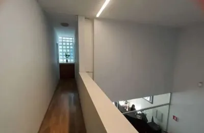 Excelente sobrado comercial para locação.: imóvel dispõe de: 250m² de área,