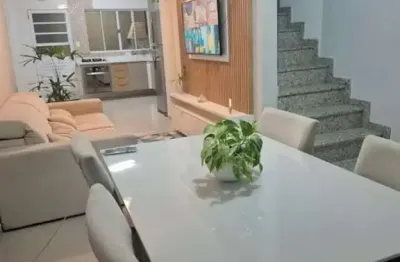 Casa à venda na vila romero com 102m² 2 dormitórios 2 banheiros 1 vaga