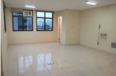 Sala comercial à venda na Rua Américo Brasiliense, 1541, Chácara Santo Antônio, São Paulo