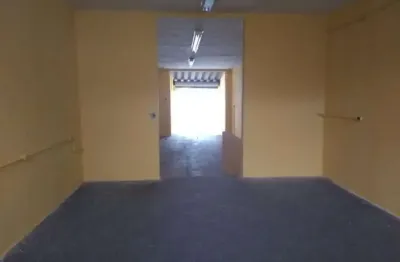 Salão comercial 150m2 próximo ao metrô guilhermina esperança