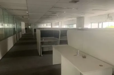 Laje corporativa mobiliado 1237,60 m.  332 posições de trabalho. região chucri zaidan.
