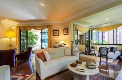 Luxuoso apartamento à locação no jardim vitória régia
