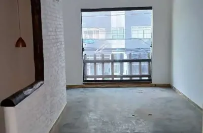 Ponto comercial de 3 andares em excelente localização para alugar