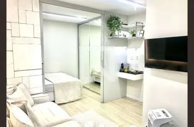 Apartamento com 1 quarto à venda na Rua dos Estudantes, 388, Liberdade, São Paulo