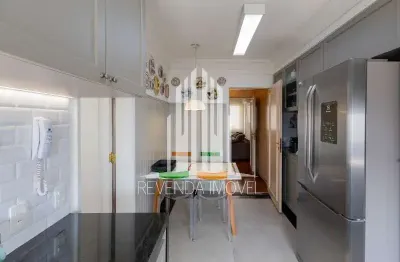 Apartamento com 156 metros com ou sem mobilia em moema