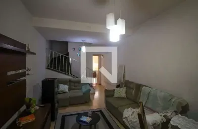 Casa com 2 quartos à venda na Rua Germano Augusto, 94, Vila Ema, São Paulo