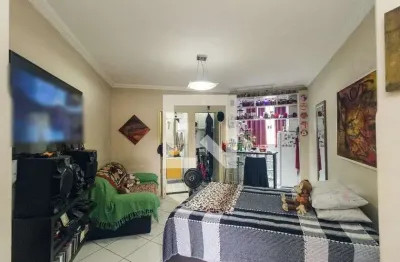 Kitnet / Stúdio à venda na Rua Riskallah Jorge, 156, Centro, São Paulo